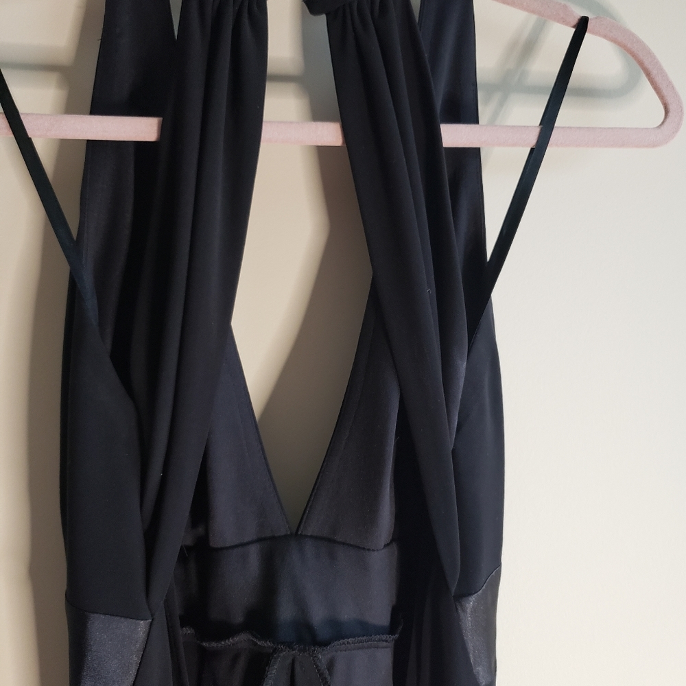 Dress - Picture 3 of 6